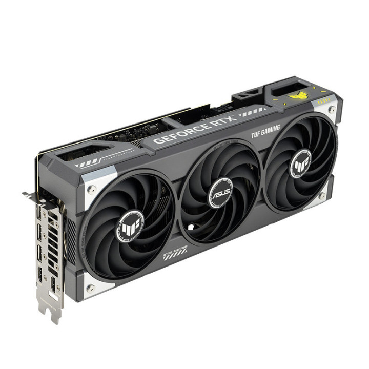  12 GB GDDR7
